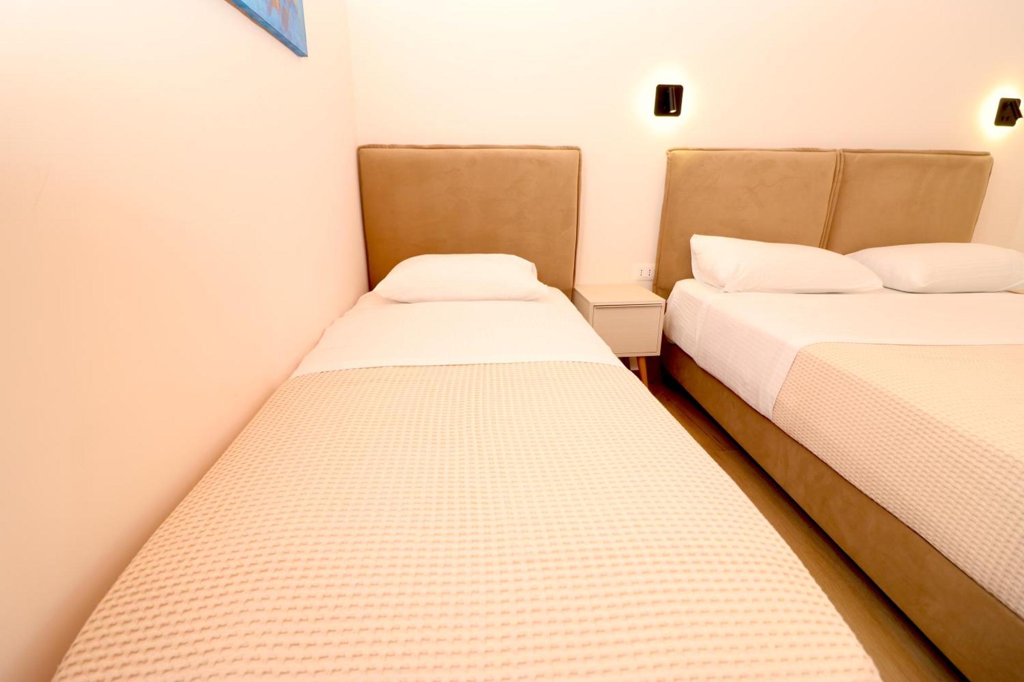 Fegi Rooms Himara Kültér fotó